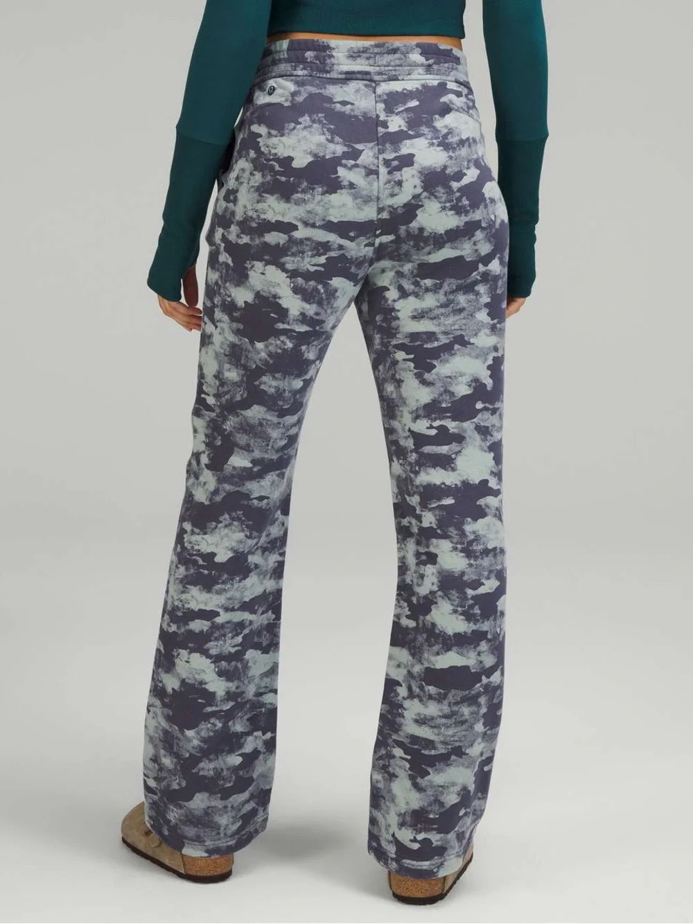 Lululemon Loungeful Straight-Leg Jogger Size 6